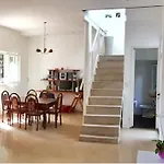 Habitacion Individual en hermoso PH